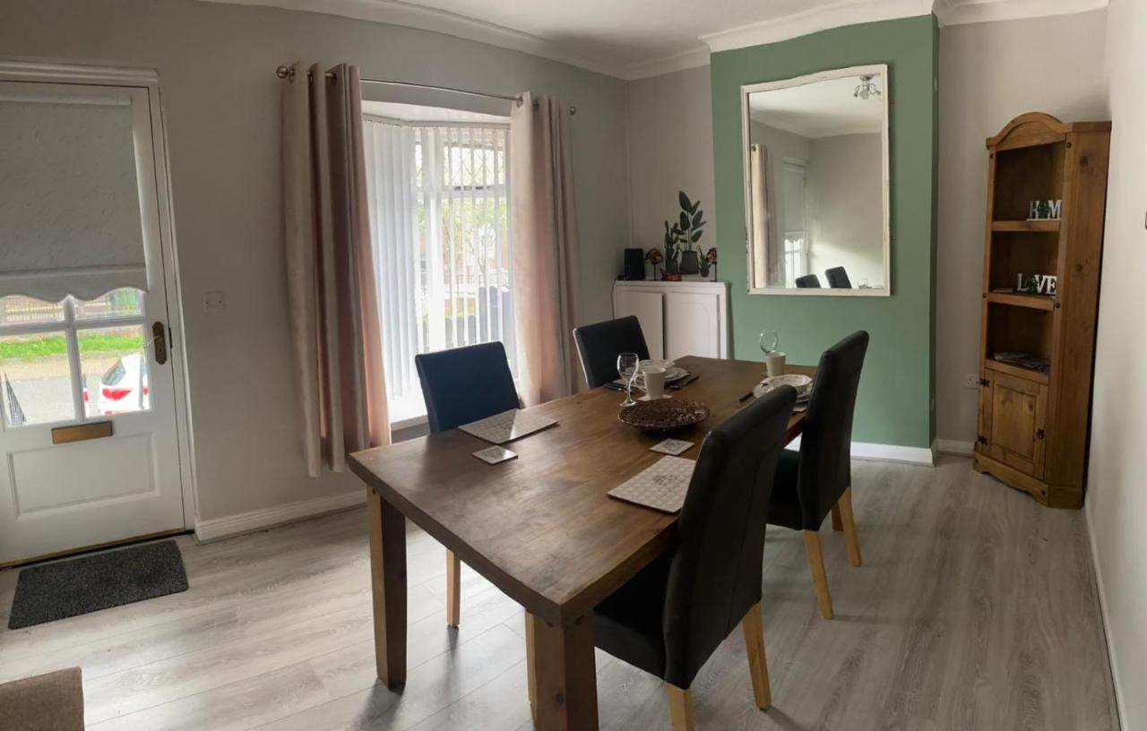 Mairead - Cosy Property In Gaeltacht Quarter Belfast Ngoại thất bức ảnh