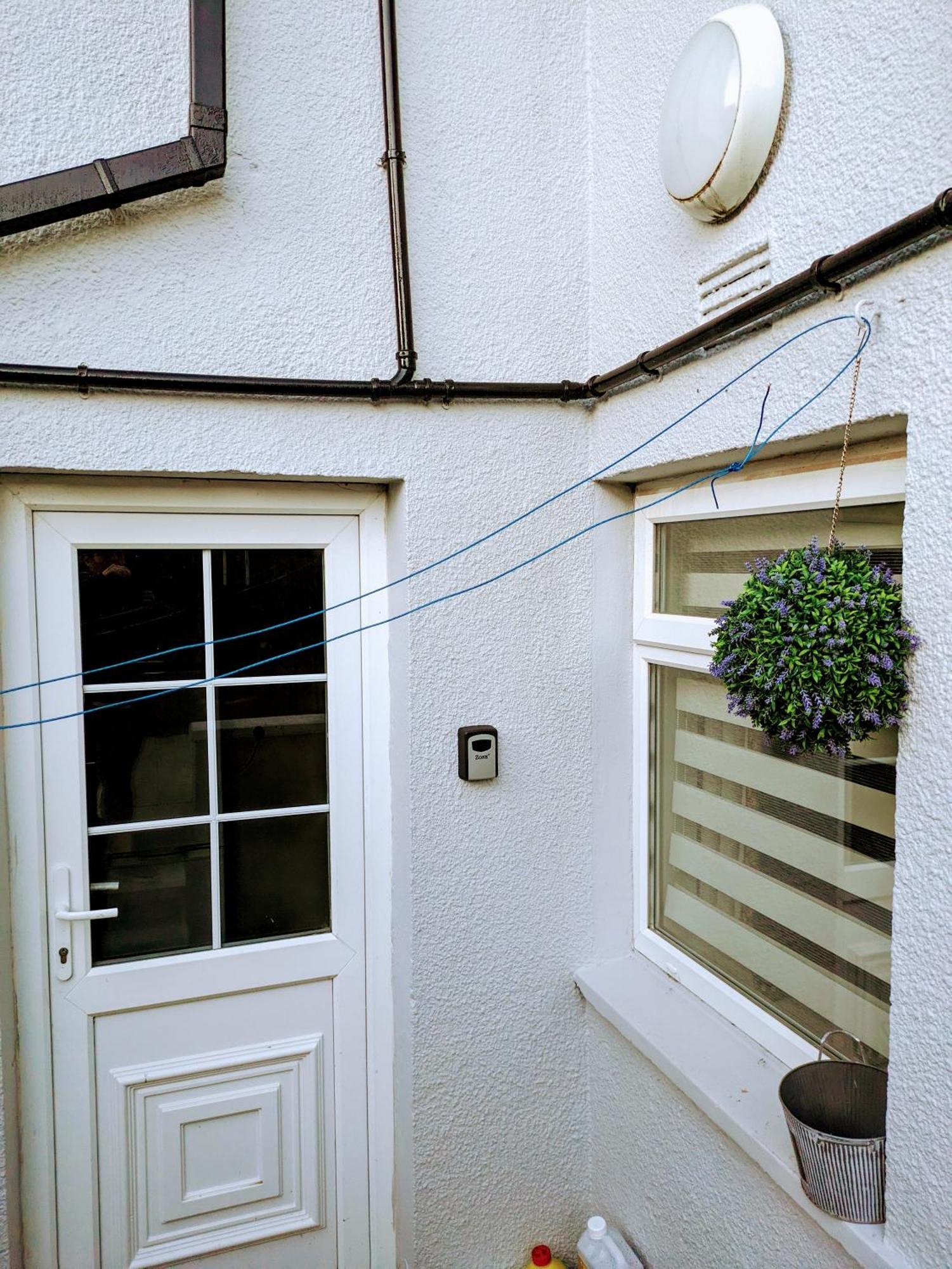 Mairead - Cosy Property In Gaeltacht Quarter Belfast Ngoại thất bức ảnh